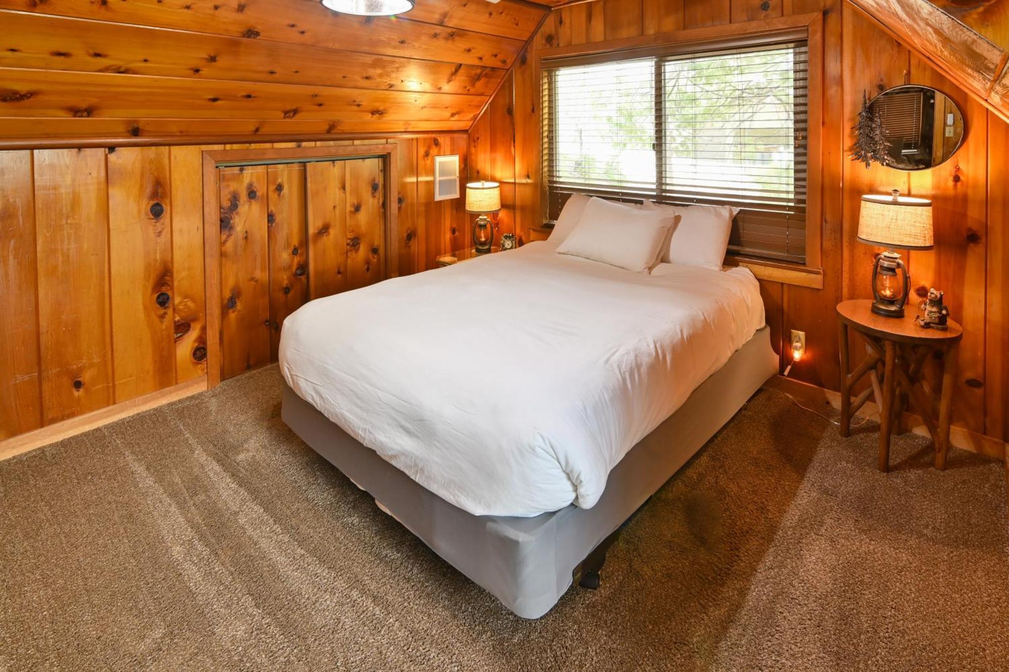 Harris Lakeview Cabin 巴斯莱克 外观 照片
